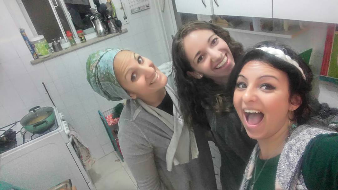 kol_lizi's tweet image. Way More Israel!! Shabbat prep😜 #blessed #masaprogram #internshipsinisrael #israelexperience #shabbatinisrael #atthepremingers