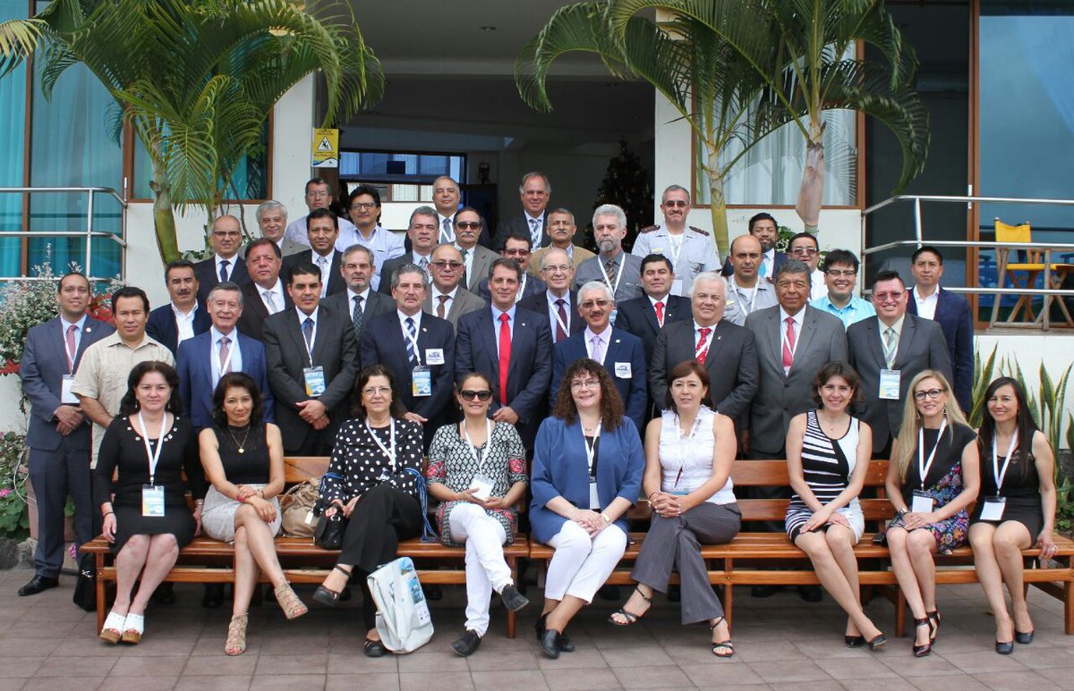 Foto oficial Encuentro @asibei1  Galápagos representantes de más de 15 universidades iberoamericanas