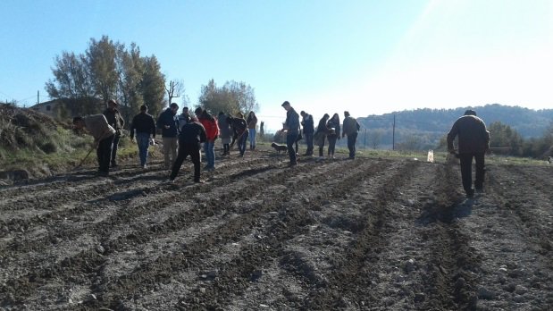 jacorralmarfil's tweet photo. La #SC17cat dedica una jornada als ecomuseus i al turisme social per explicar l'ofici de pagès a la comarca
via @uvic_ucc
@Osonament @ecomuseudelblat @TonisTaradell @vicustona @GNOsonaICHN @Vicreu_Oficial @fundaciorecerca @gruprecercaCODI @UDivulga
https://t.co/dAVrc6g2hW https://t.co/RMsTkW6CNI
