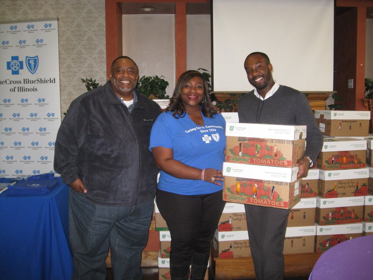 BIRNNetwork's tweet photo. 2017 Resource Fair at Y2G in Robbins, Illinois! #ResourceFair #Robbins #BlueIsland #TopBoxFoods #Memories #BIRCC #HealthyLifestyles https://t.co/Uw2ydCaDbZ