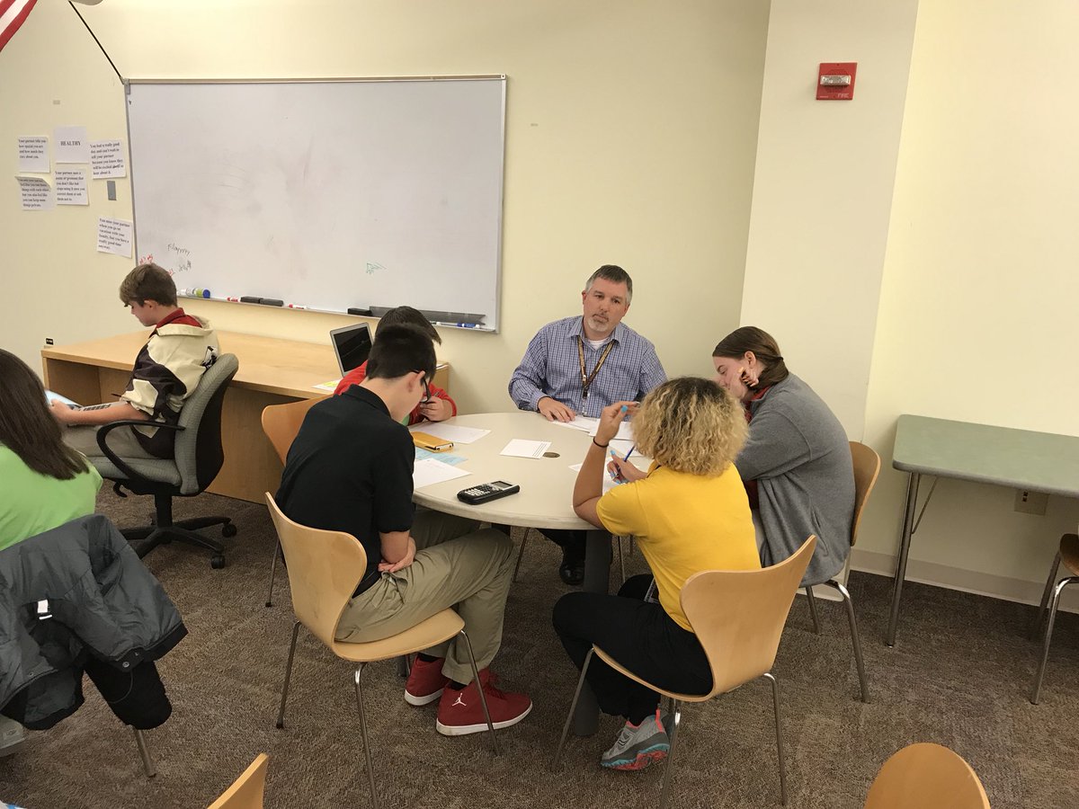 MajorMathHC's tweet photo. Our Algebra 1 Targeted Tutoring remediation program is #datadriven and full of #studentengagement with three teams competing to earn points in a #rotationmodel with tech, teachers, and peer tutors! #blendedlearning #mathchat https://t.co/JJNXC3GlAT