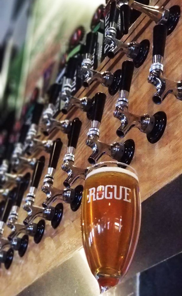 RogueAles's tweet photo. In the mood for Cold Brew Coffee & beer? We blended @stumptowncoffee Cold Brew Coffee with a blonde ale to craft #ColdBrew2, our 2nd collision with our caffeinated neighbors. Find it on tap our Meeting Hall in Astoria, #RogueAstoria. https://t.co/vjZOqTRQfu