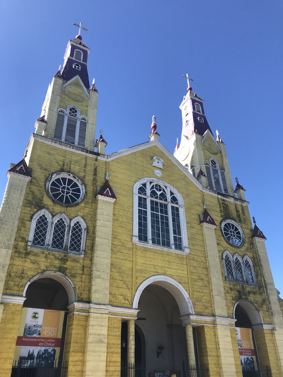 itsasma11world's tweet photo. Les jolies petites églises en bois de Chiloe - Chili https://t.co/2PZzaFFYNv