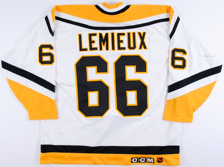 Fall 2017 Auction Highlights: Final Day!

Mario Lemieux 1993-94 Pittsburgh Penguins Game Worn Jersey
Photo Matched!

gamewornauctions.net 

Auction Closes November 30, 2017 - Final Day to Bid!

#NHL #Hockey #PittsburghPenguins #HHOF #LeMagnifique