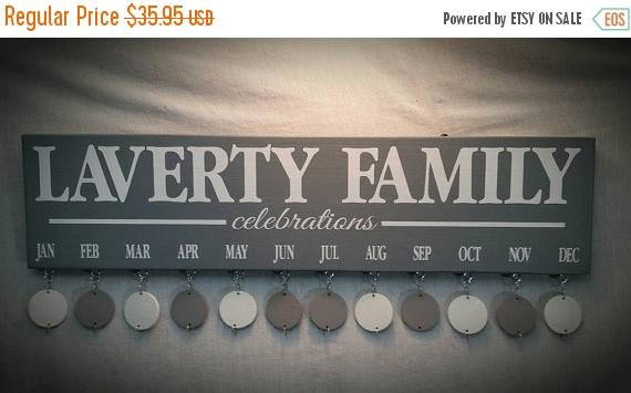 signchik's tweet photo. 15% OFF Family Birthday Board, Personalized #housewares #homedecor @EtsyMktgTool https://t.co/ddz9i9BJOE #datereminder #familycelebrations https://t.co/Mn1TcX8tk9
