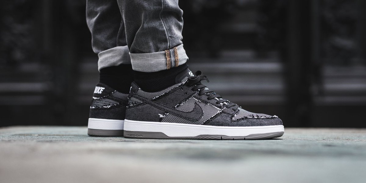 nike sb dunk elite low x medicom