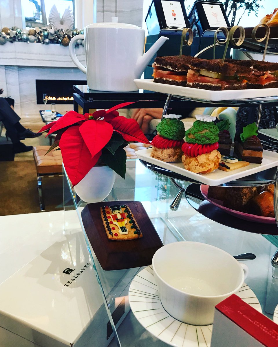 LeilasList's tweet photo. The @WaldorfAstoria #BeverlyHills partnered with @tealeavesco and #LABallet to launch their #Nutcracker Afternoon tea menu and holiday package running thru December. ๐โ๏ธ๐ฐ @WaldorfBevHills #lovebevhills #luxurytravel https://t.co/2rPTLzFNrU