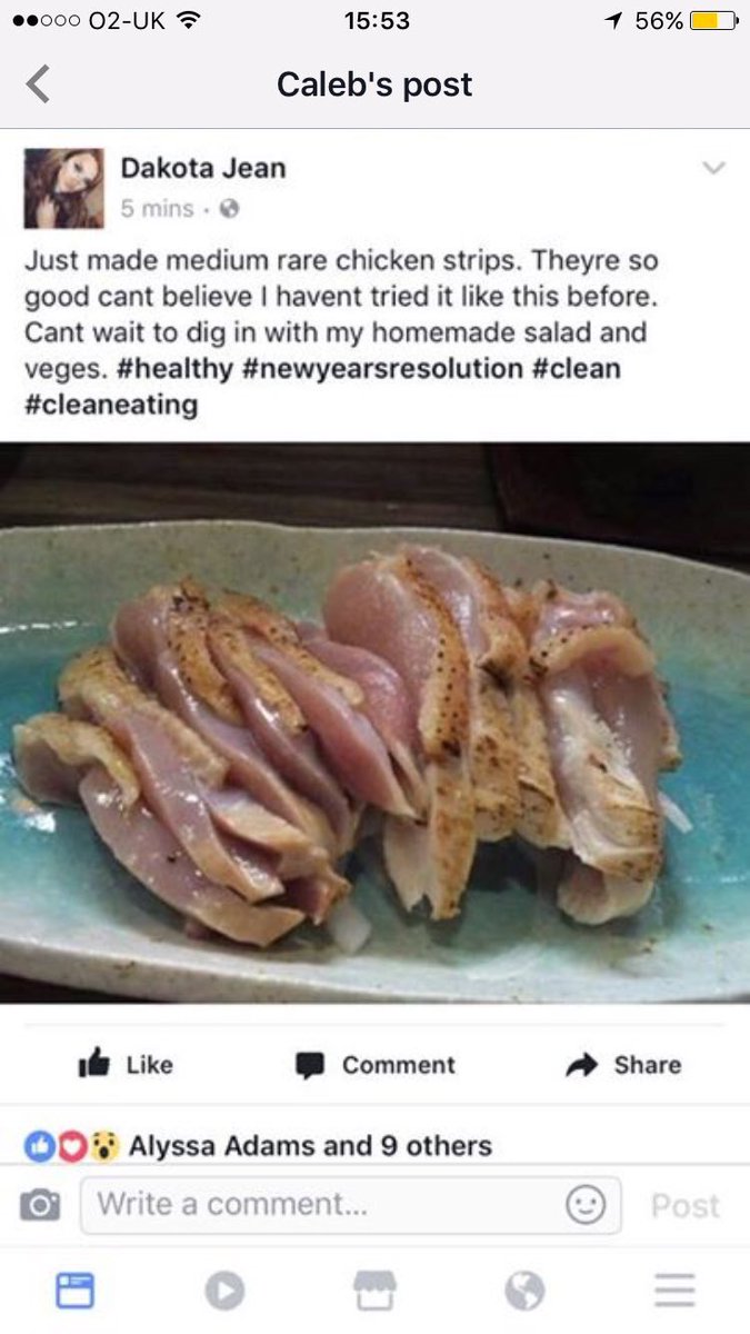 GamblerMoments's tweet photo. Medium rare chicken 😂😂😂 https://t.co/36bNKXvFrO