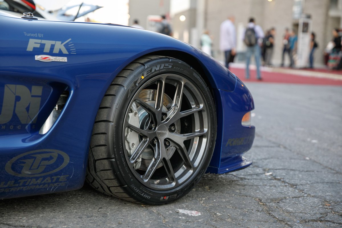 ForgelineWheels's tweet photo. Have you ever accidentally turned your daily driver into a racecar? That's what Jake did with his #C5 #Corvette #Z06 on #Forgeline #monoblock #VX1R! https://t.co/7QALnIorNW https://t.co/YsKImdxR9A