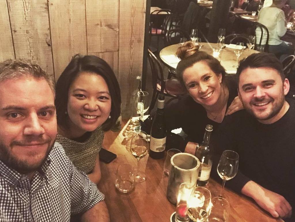 wearearmstrong's tweet photo. Lovely meal &amp; company #Croxsons #armstrong #friends #business #marketing  #london #gin #fabfood https://t.co/nE333lTiSt https://t.co/7CxsCsTfYK