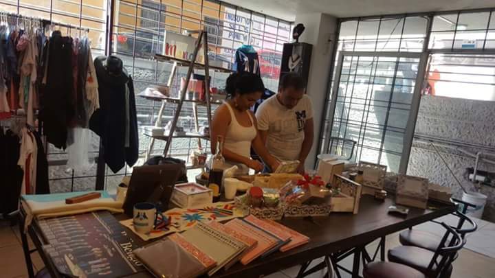 Impulso_Rosa's tweet photo. Gracias Puebla, por ver en Impulso Rosa una aliada de negocios a través de productos artesanales 100% hidalguenses.
 #ExpandiendoSaboresEhistorias #RendirseNoesOpción https://t.co/XSWfeoNABl