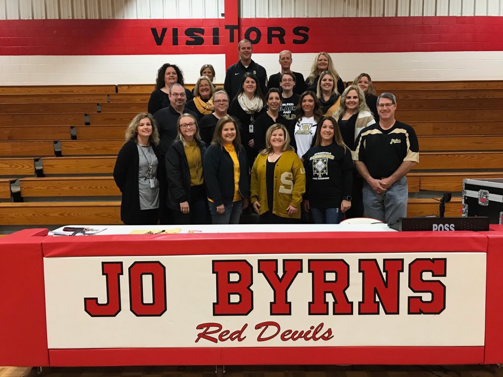jo_byrns's tweet photo. Go Jackets! @dustinw45 @RobCoSchools https://t.co/iw12SWciPk