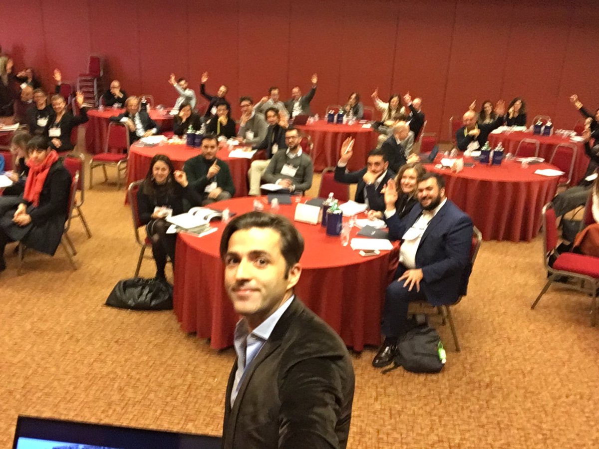 ggrandinetti77's tweet photo. First Session C2B @vibram Proud to be .. thanks to #ForumRetail2017 @salescloud https://t.co/nHKNXTTZQE