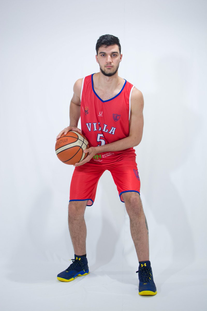 VCBasquet's tweet photo. #TorneoFederal Villa Congreso va por su primera alegría como local. #VamosVilla https://t.co/qcXneKNgaA https://t.co/MPrXurQFDY