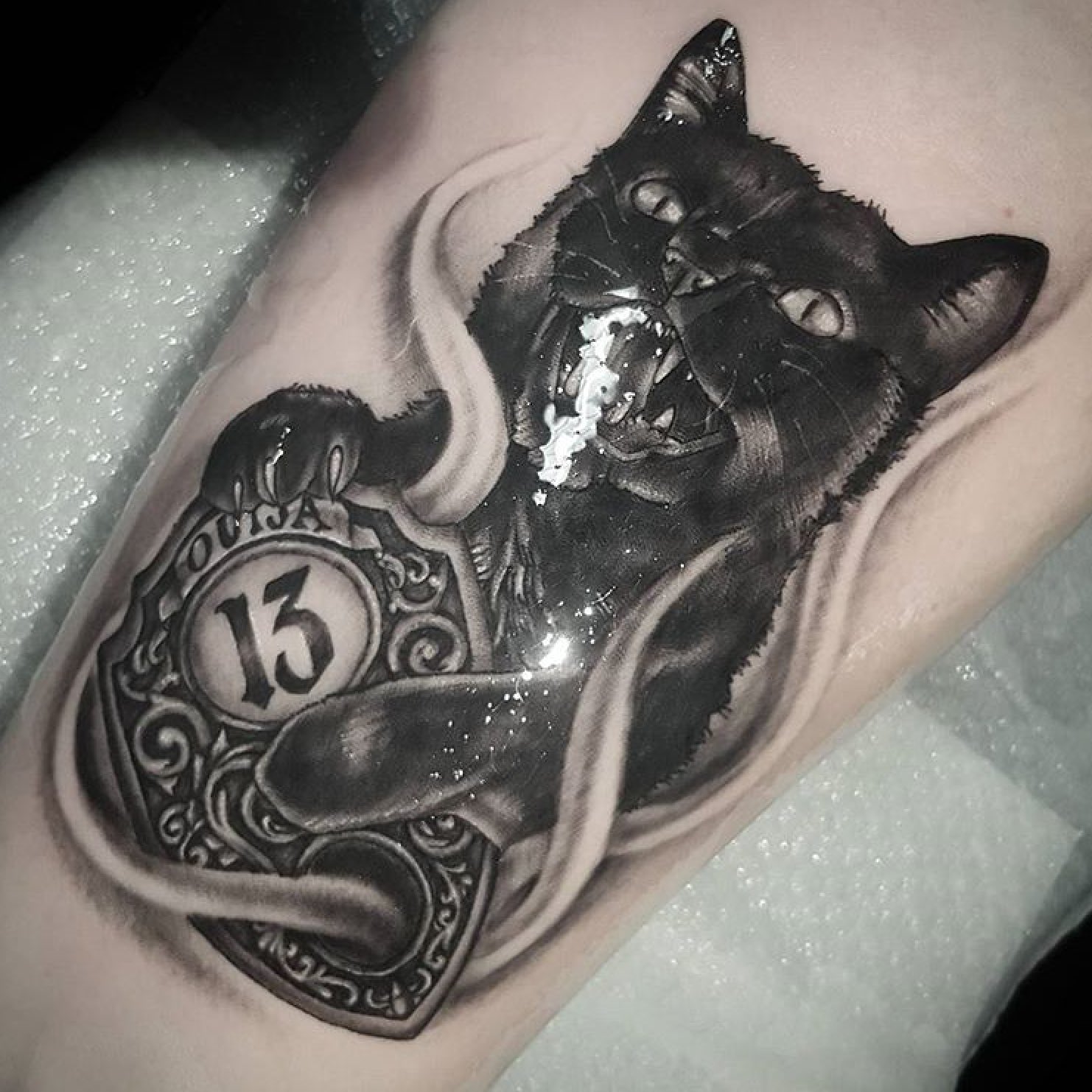 Lucky cat done by @a_e_craven on Zack. Come check out his flash as he has a  ton of designs here @tiptoptattoopdx | Instagram