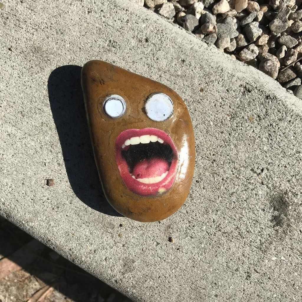 dupo's tweet photo. Silverlake is a strange place. https://t.co/tY5kMzxYQa https://t.co/LYsmcux3GB