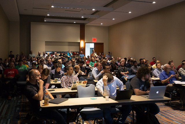 Daniel Whitenack tweet media