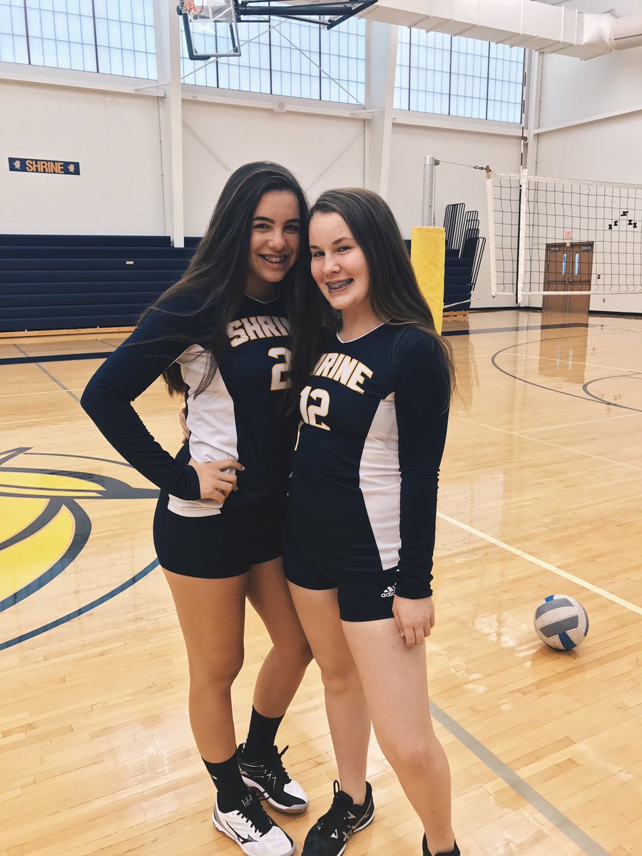 Happy Birthday fellow setter!!💖💖🏐 <a href="/emily_overla/">Emily Overla</a>