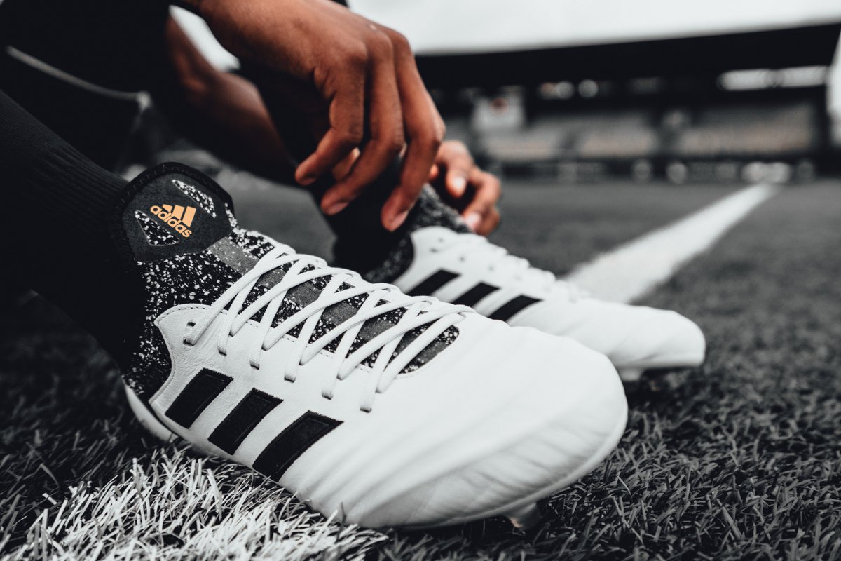 1soccerstore's tweet photo. A touch of class. The all-new Skystalker #COPA17, available now at https://t.co/QLGkgGeyi7! #HereToCreate https://t.co/KgLQ9Vmb0L