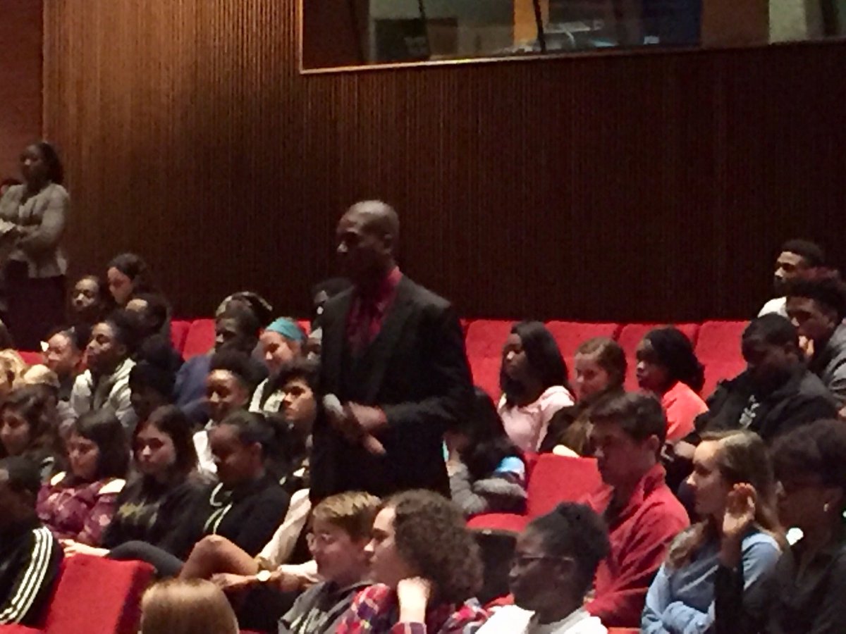 NTSB's tweet photo. Safety Advocate Nicholas Worrell joins @NBCSLNews CRT Members &amp; @WCHS_Warriors students to talk about decision-making and risk assessment for the path they choose in life and how that can also be applied when they are behind the wheel #1goodchoice #NBCSL #NTSBhwy https://t.co/y3qbNwQBIE