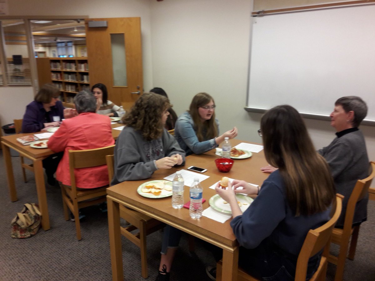 Harrison_BHS's tweet photo. Great #LitGuild discussion about the new John Green book with Baldwin Public Library today. @BBPL https://t.co/4H3Wwedp6S