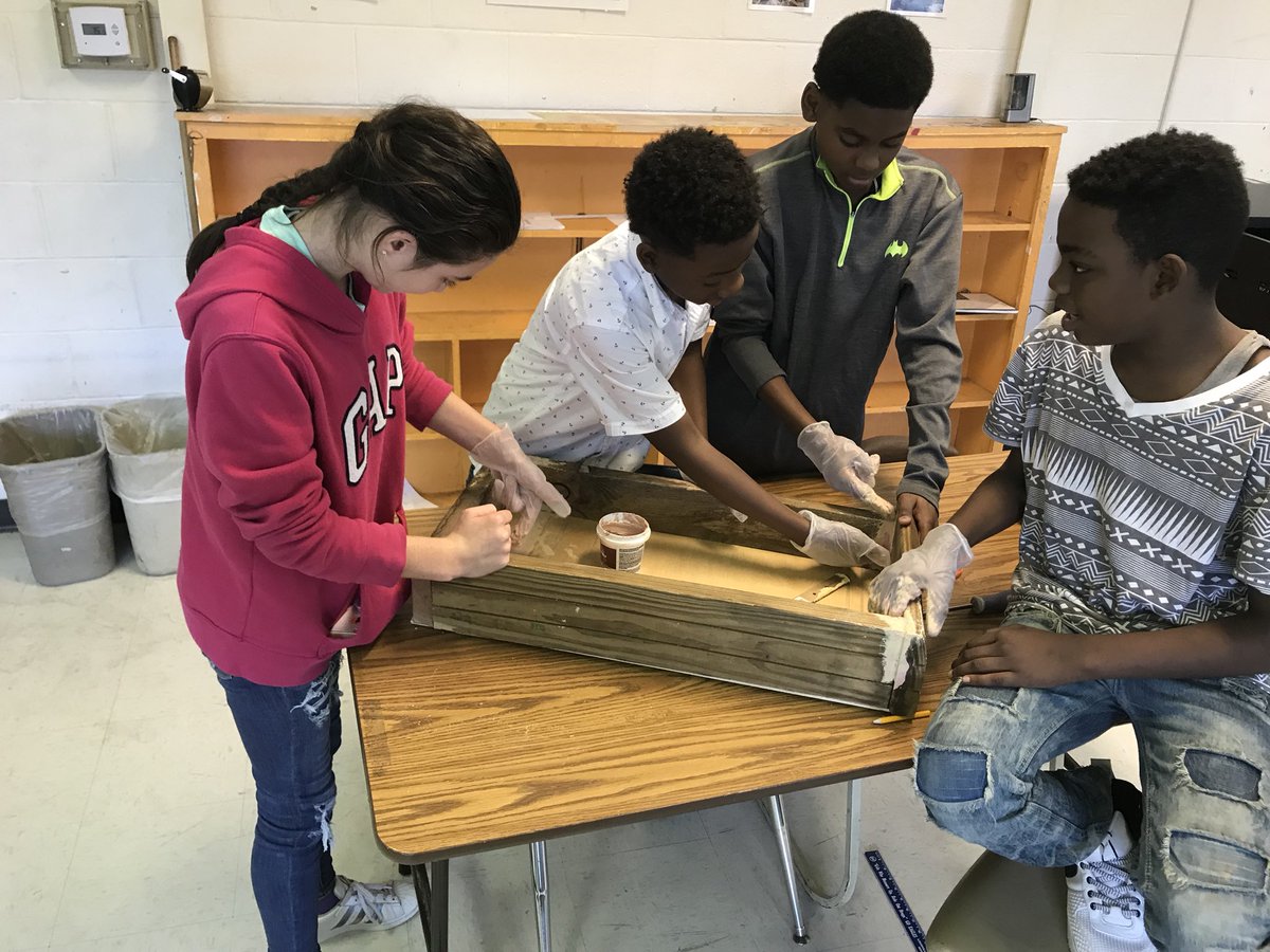 Kdonne's tweet photo. Sometimes you don’t get to use the “good wood” and have to fill in the gaps #STEAMmeansmakingitwork #STEAMteams https://t.co/9fppyWknME