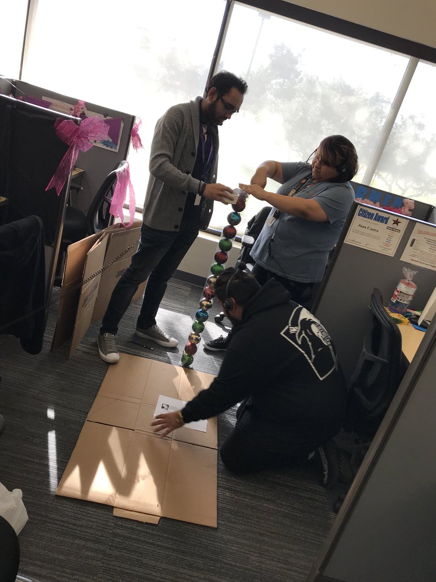 JLTXDALLAS's tweet photo. Yes,yes,yes,the wnp team is very excited about Christmas decorations! 🎄🎅🏻❄️
@NekikaD @MetroPCSDallas @Greg_MPCS @rgaynier @UralisaN https://t.co/zTrvjQVzta