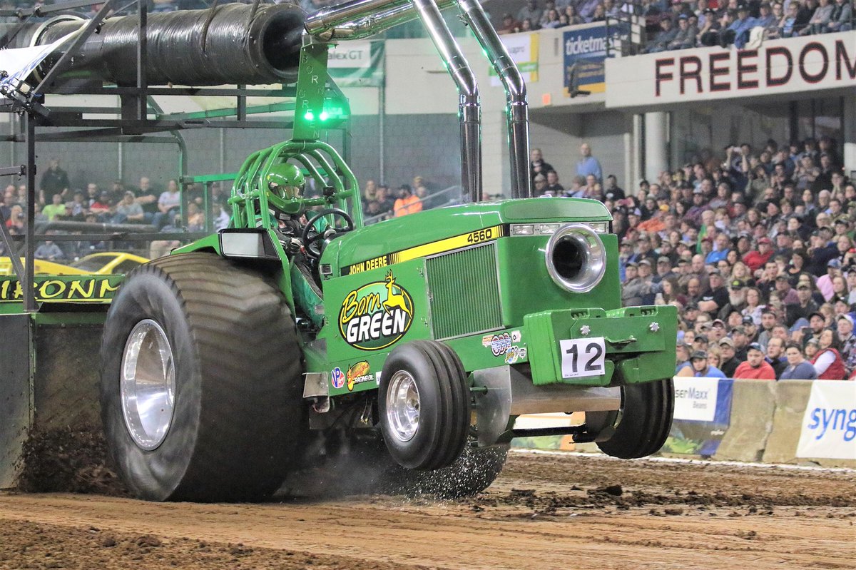 Here they are folks - your 2018 Championship Tractor Pull Pullers! #nfms18

🚜: champpull.org/drivers.html