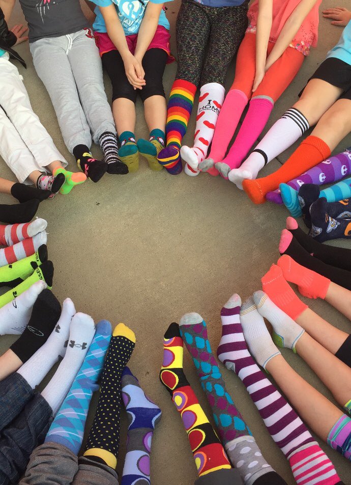 MsAwender's tweet photo. Remember to show off your craziest socks at Massey’s Sock Walk tomorrow morning!  GO GRIFFINS! @GlenwoodGriffin https://t.co/4uhozQBrPF