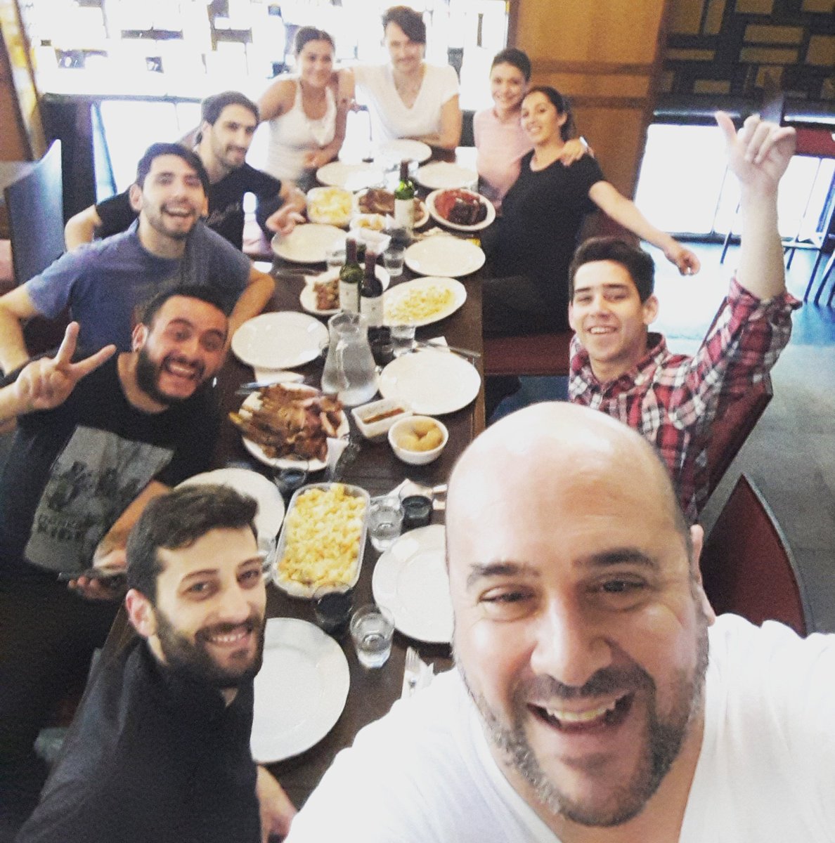 DoppelBar's tweet photo. "Uno para todos y todos para uno"
Previa de amigos, compañeros de trabajo, celebración. Ya estamos listos! Hoy #LosCóctelesMuertos y Los Bares como deberían ser! Los esperamos! #LSV #ElPoderDeDoppel #BarBarDoppel #bar #love #sex #thisisnotforeveryone #thisishardcore https://t.co/fIk8iJcLFl