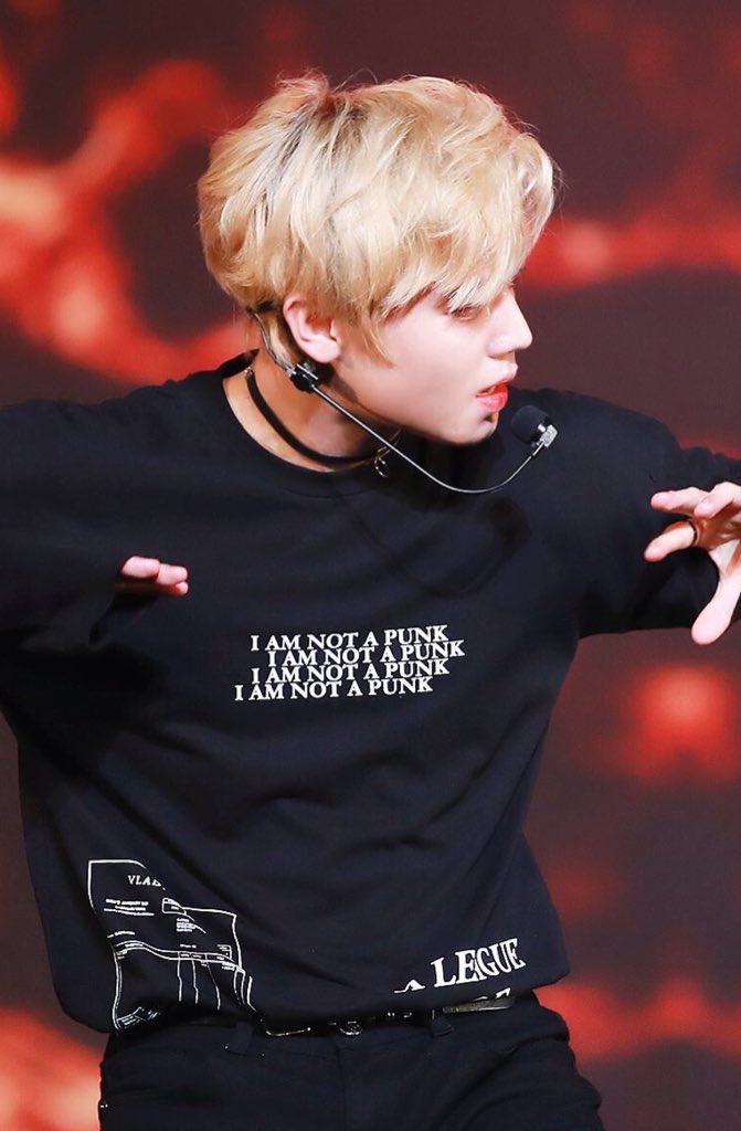wannasfw's tweet photo. jihoon https://t.co/M3FKQGgHCT