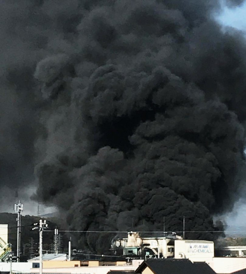 化学工場の爆発で1人死亡 目撃者の証言 地震かと思った キーン と耳鳴り
