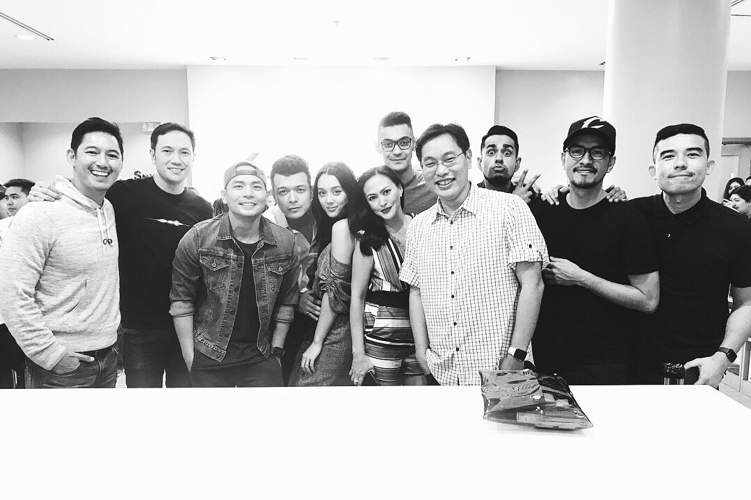 champluipio's tweet image. 📱X is now available 🙌🏼! Check it out in all its glory at all @PowerMacCenter branches nationwide. #PMCIPHONEX #powermaccenter