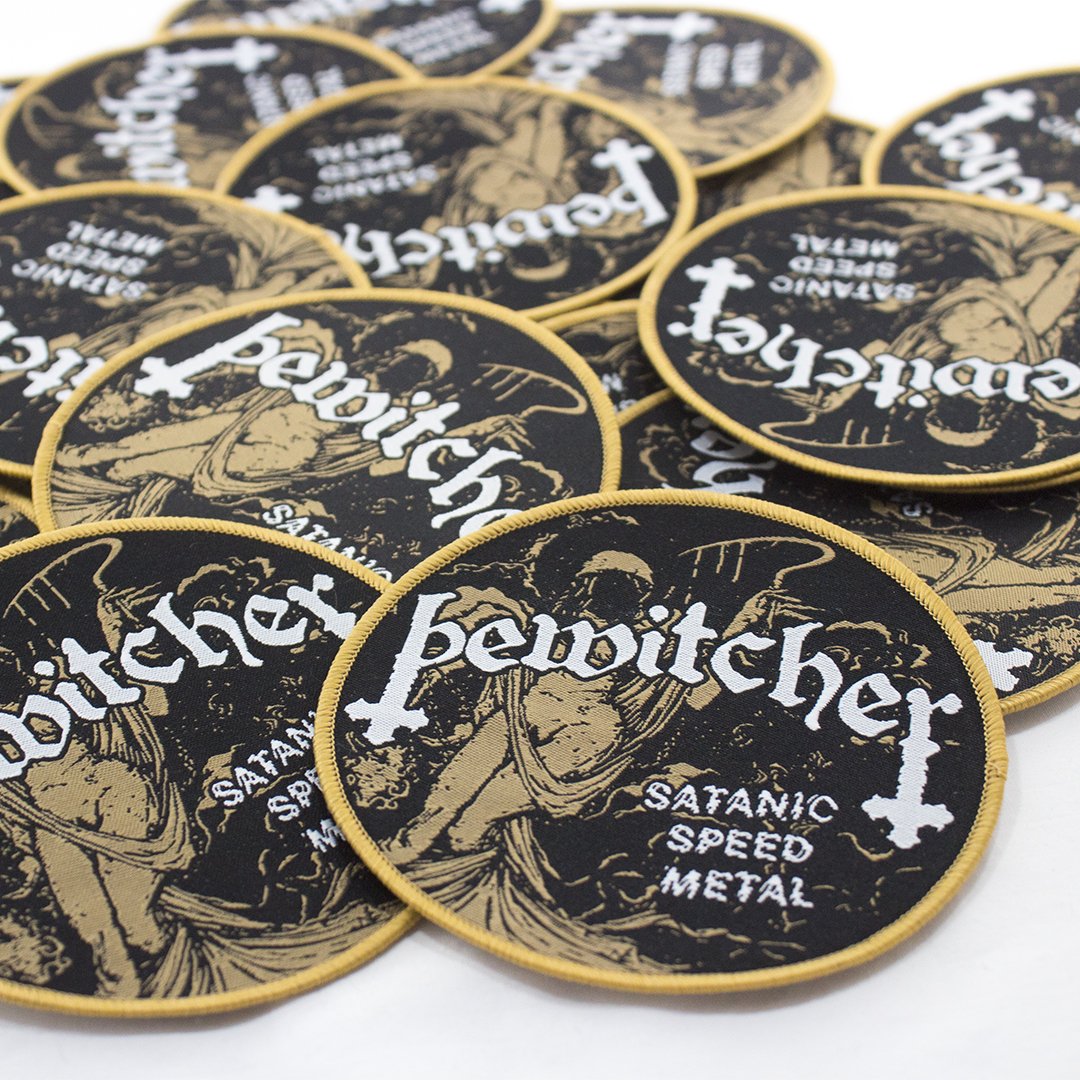NYC_Labels's tweet photo. 🤘🤘 #wovenpatches #custompatches #apparel #branding #embroideredpatches #fashiondesign #bespoke #clothinglabels #embroidery #merch #merchandise #marketing #bandpatches #bandmerch #backpatch #patches https://t.co/RemwRZCoEA