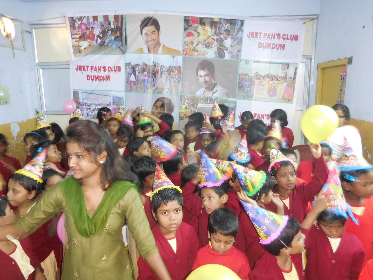 #BIGGEST_CELEBRATION_INTHISYEAR
<a href="/jeet30/">Jeet</a> birthday celebration with orphan child☹️🙁