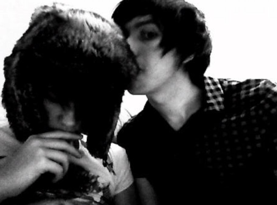 never forget That Week In December, when dan spent a week in phil's house in dec '09 (and maybe fell in love)