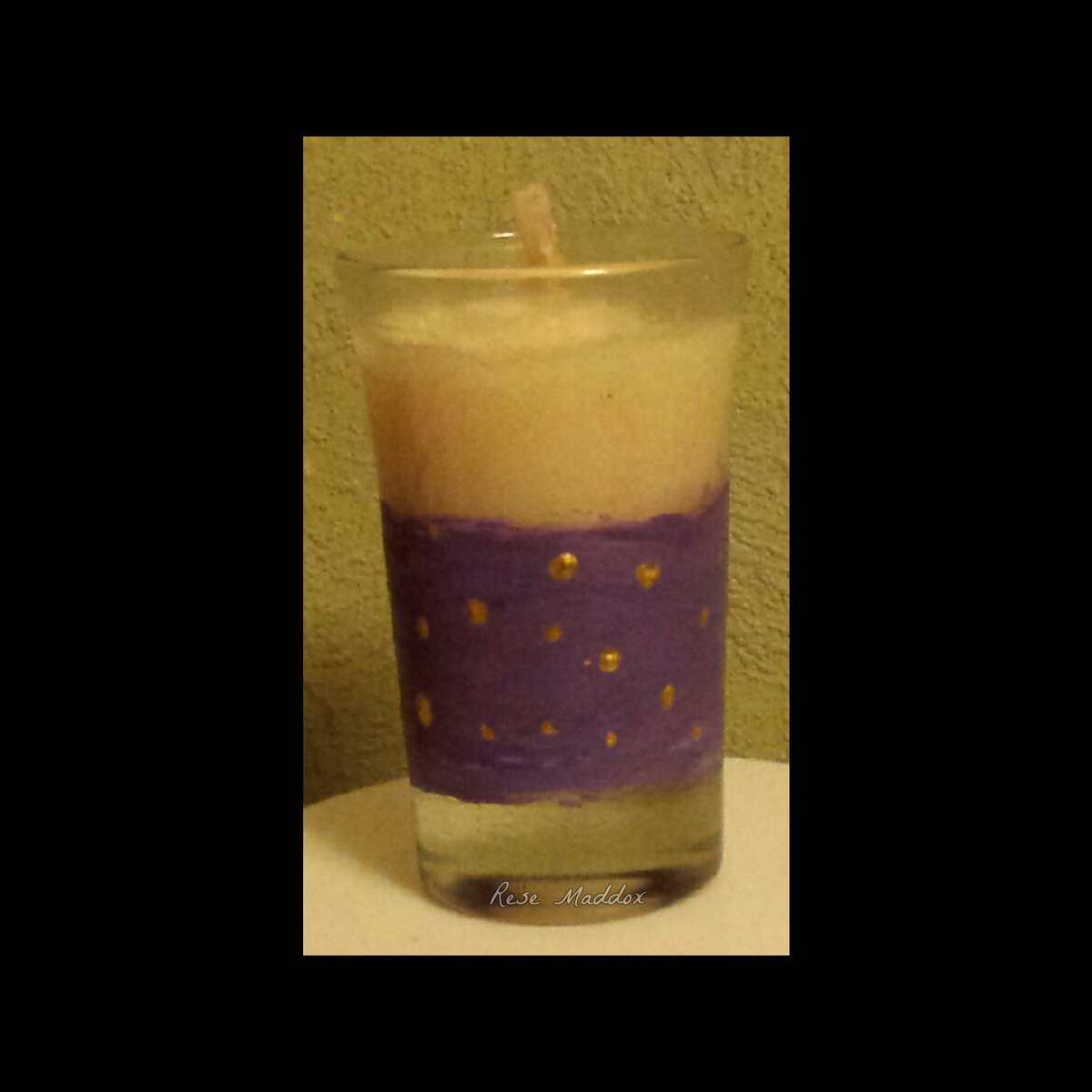 Tileized's tweet photo. Introducing Tileized Wellness Packages. 🌌💖💖💖
If interested, DM or email Tileized@gmail.com!

For $25, you get: 🎁
#Artpiece ["Crown Love"]
#Candle
#Blacksoap
#Candy

Also making ["Crown Peace"] and ["Crown Faith"] soon.

#mosaic #art #tileized #crown #peace #wellness #gift https://t.co/oTipSnwM4d