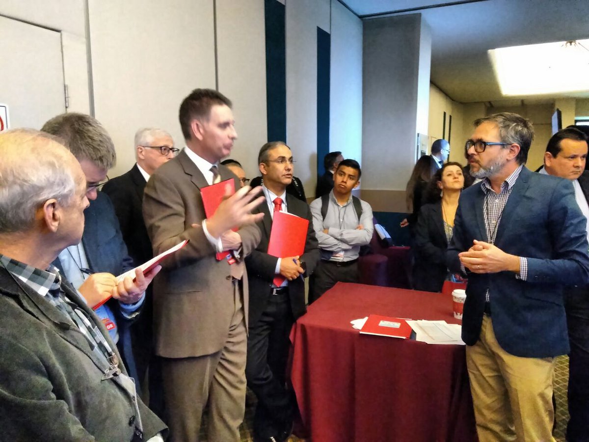 FundacionTrauma's tweet photo. Dr. Ezequiel Monteverde presentando resultados del Registro de Trauma de @FundacionTrauma en #Mexico @Panamtrauma #SPT2017 #PTS2017 #TraumaRegistry https://t.co/tDiHXZvqJ2