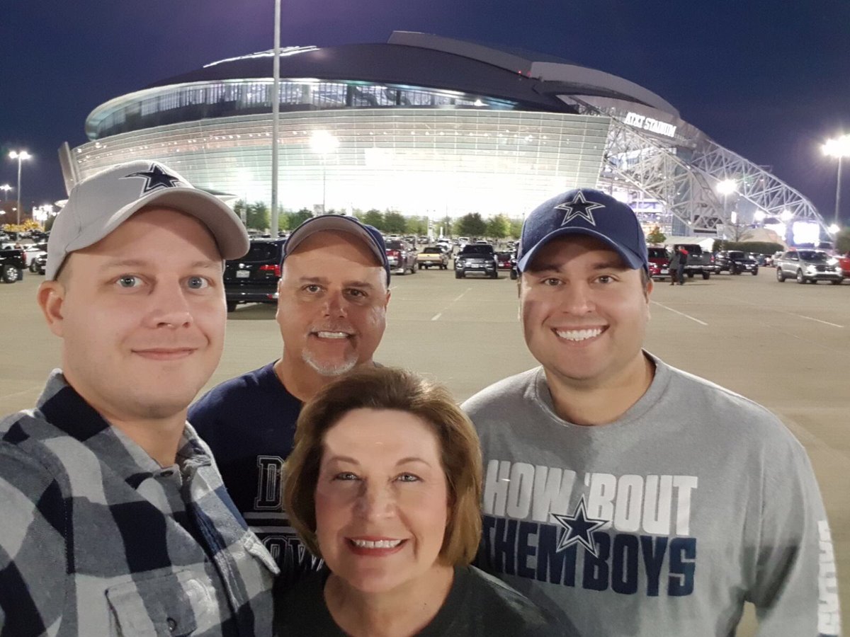 CindyFulton1's tweet photo. Go Boys!!! #CowboysNation https://t.co/YgHO1FyiYl