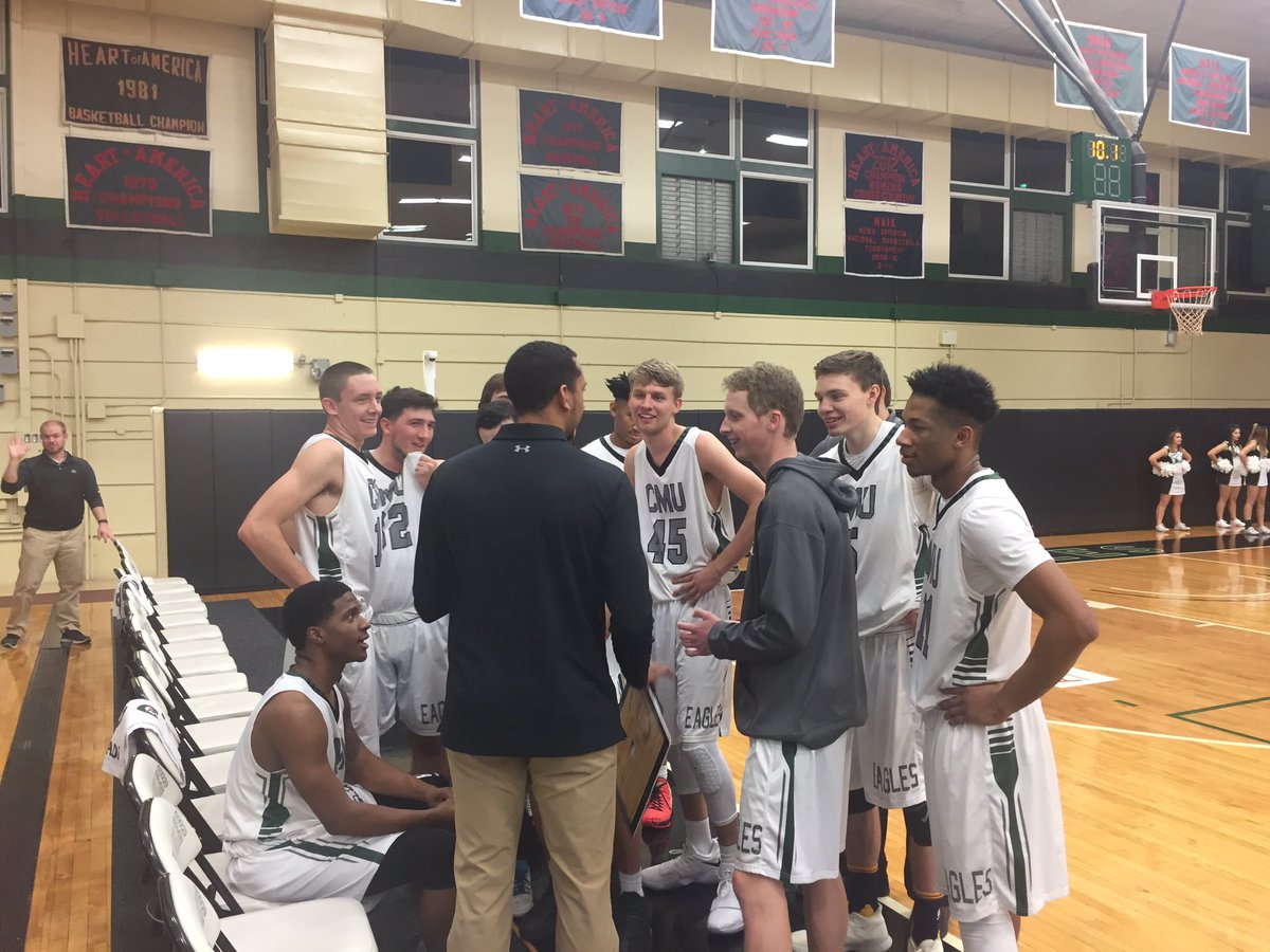 cmueaglesMBB's tweet photo. The big match up tonight. Varsity Green Reserve vs Varsity Black Reserve. Braggin' Rights on the line. @CMUHOOPS @cmueagles https://t.co/nCIZAYKpk6