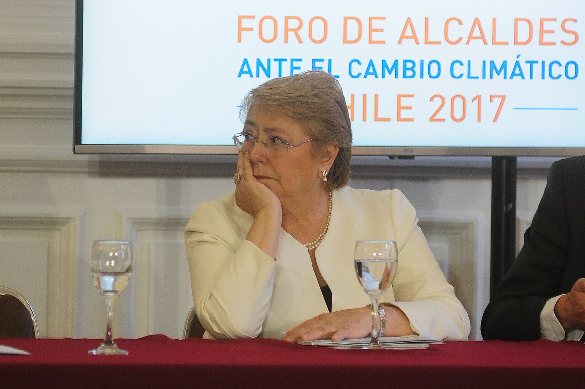 biobio's tweet photo. Bachelet: Crecimiento económico sin resguardar el medio ambiente no es viable en Chile https://t.co/mGnUeIuDMI https://t.co/w0j0y5Epmj