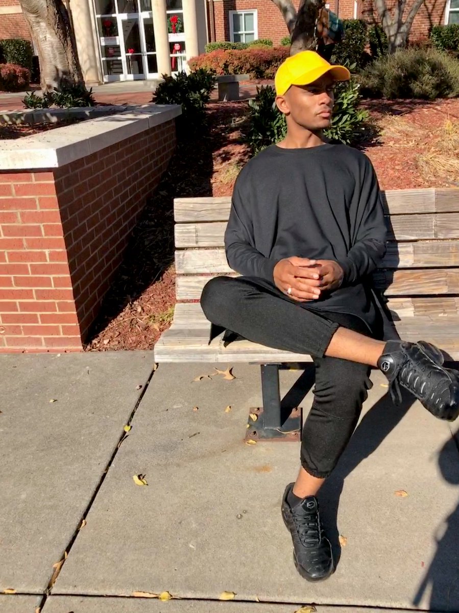 jtlonzo's tweet photo. Feeling shagood cause the semester is almost over & everything is coming together ππ½β¨ #shaboop https://t.co/E1bus8snbj