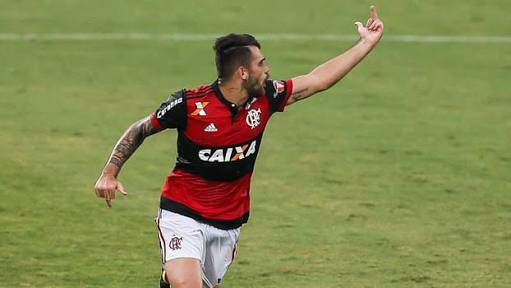 Rhuan_R7's tweet photo. Aqui Pros Arco-íris🖕
#VizeuTaí 🖕 #VamosFlamengo🔴⚫❤ https://t.co/7snMt9aPJl