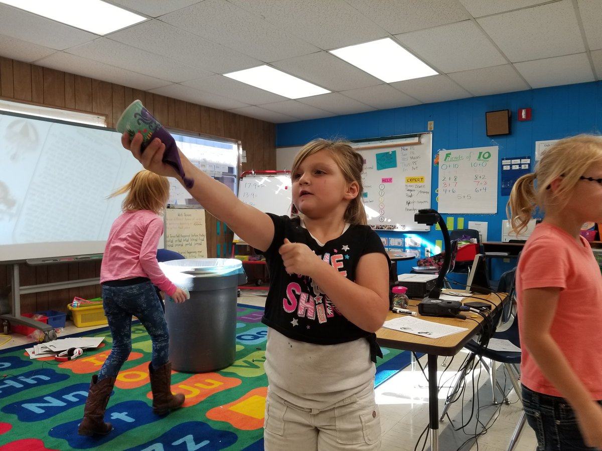 JenBu1022's tweet photo. Force and motion - marshmallow shooters! #learningisfun https://t.co/s1pnZ3OMdv