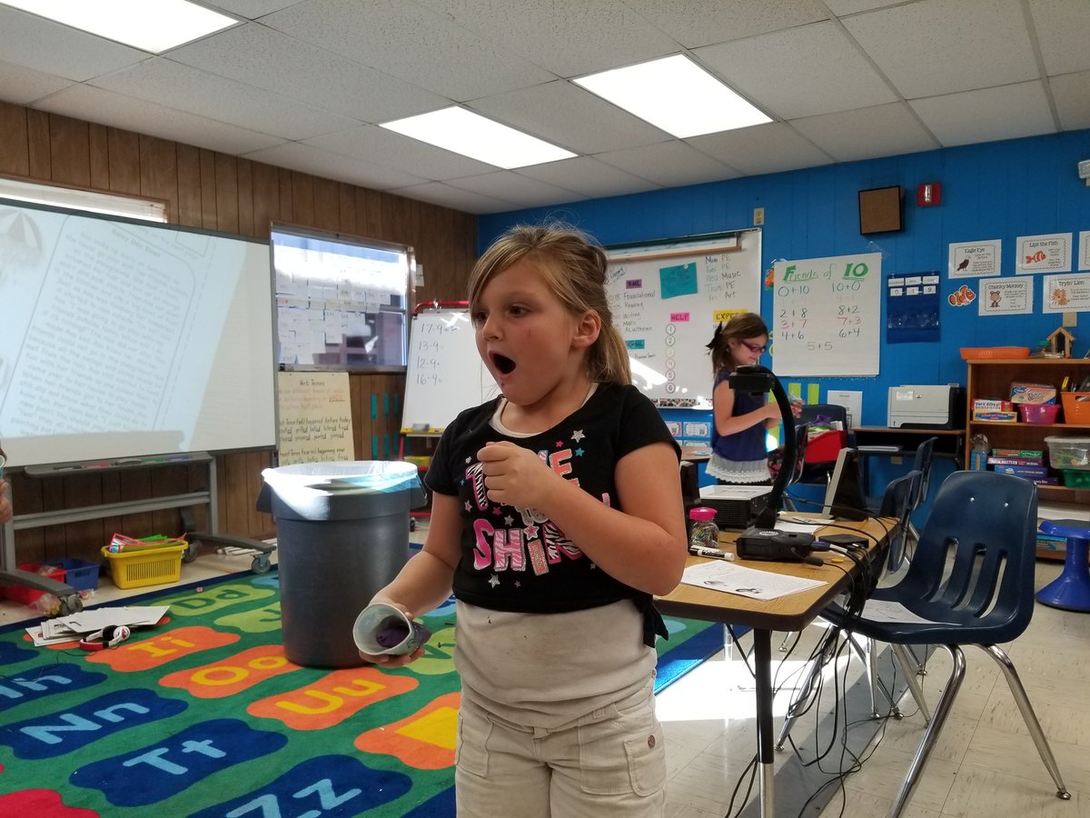 JenBu1022's tweet photo. Force and motion - marshmallow shooters! #learningisfun https://t.co/s1pnZ3OMdv