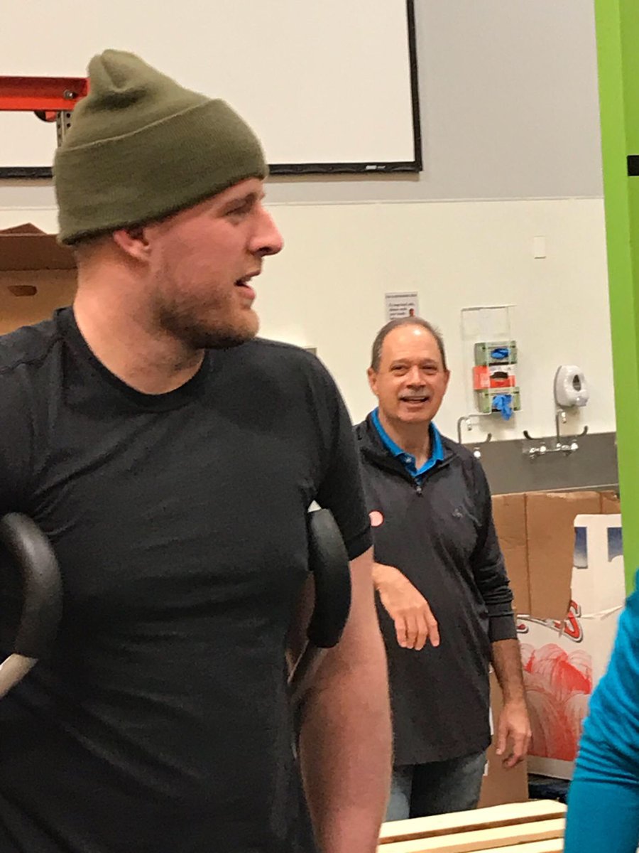 Loga_Luca6's tweet photo. Getchu someone who looks at you like my dad looks at JJ Watt https://t.co/hcqAozdfHp