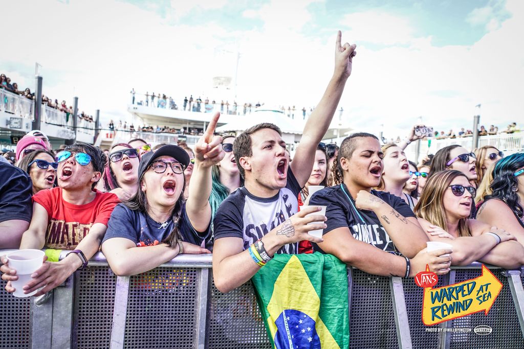 Warped Rewind tweet media