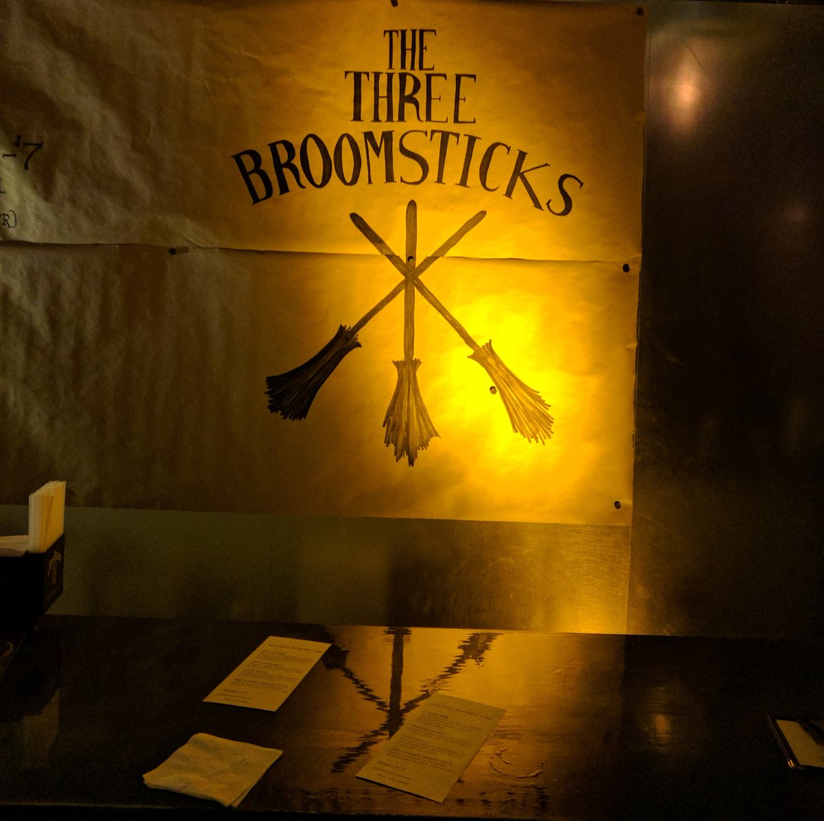 HillaryBooneVT's tweet photo. Harry Potter roast @vtcomedy club is the best thing I have ever seen. https://t.co/31a44gp0Rg
