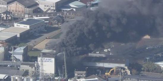 #BREAKING At least 14 injured, 3 in serious condition in the explosion at the chemical plant in Shizuoka of SE #Japan on Friday morning, reports NHK citing fire department (Pic via NHK)