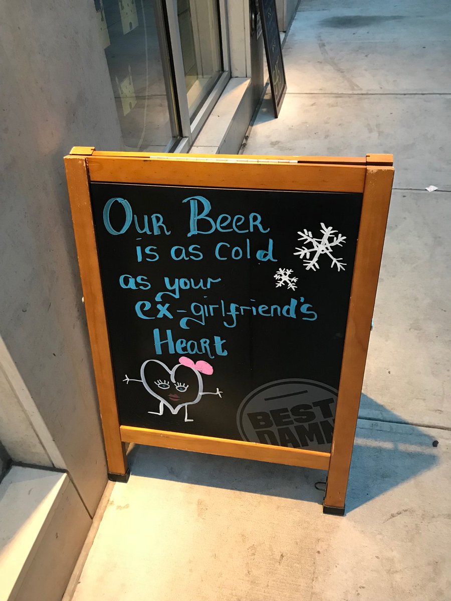 LorraineSules's tweet image. #chalkart  #chalkmenu at its finest! Made me laugh out loud!